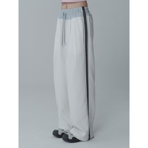 [리퍼브]TAPING WIDE TUCK PANTS_IVORY
