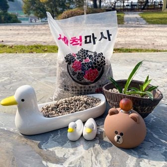 다농 세척 마사토 중립 약1.8kg . 원예용 다육이 분갈이흙 씻은 배수용 화분 마감재