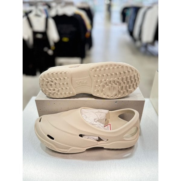 [여주점] 1SM02607G 920 FILA  SLEEK CLOG  슬릭  클로즈 여성운동화