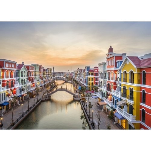 https://media.eoding.com/media/travelagent/1722/imagecontent/%EA%B7%B8%EB%9E%9C%EB%93%9C%EC%9B%94%EB%93%9C%20%ED%91%B8%EA%BE%B8%EC%98%A5.jpg