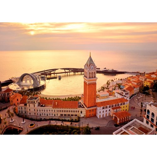 https://media.eoding.com/media/travelagent/1722/imagecontent/%ED%91%B8%EA%BE%B8%EC%98%A5_%EC%84%A0%EC%85%8B%ED%83%80%EC%9A%B4.jpg
