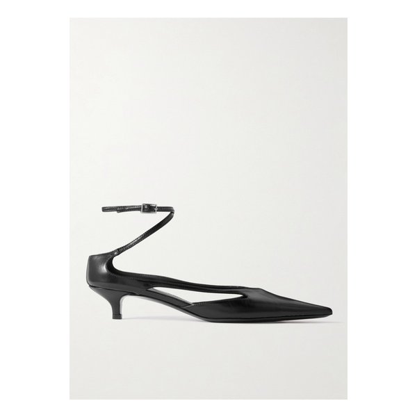 컷아웃 가죽 펌프스 블랙 46376663162874214