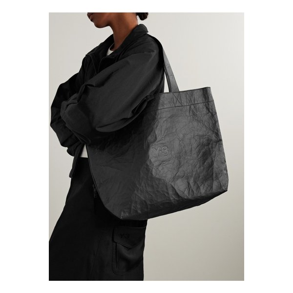 Y-3 디보싱 크링클 가죽 토트 블랙 46376663162943027