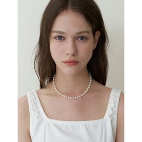 sweety fresh-water pearl necklace