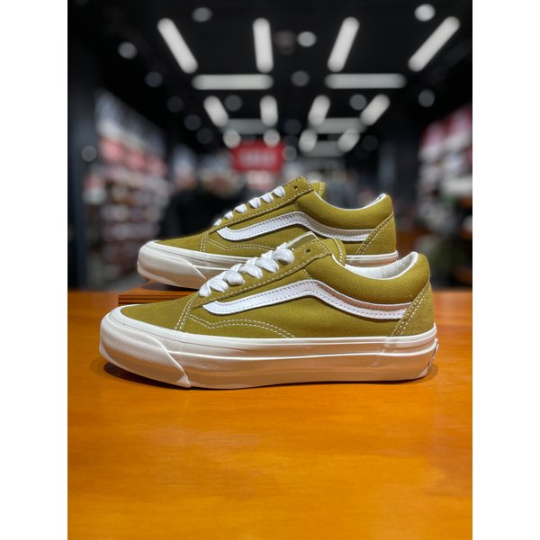 [시흥점] 남녀공용 스니커즈 Lx 올드스쿨 (번트골드)(VN000D9JEMJ)