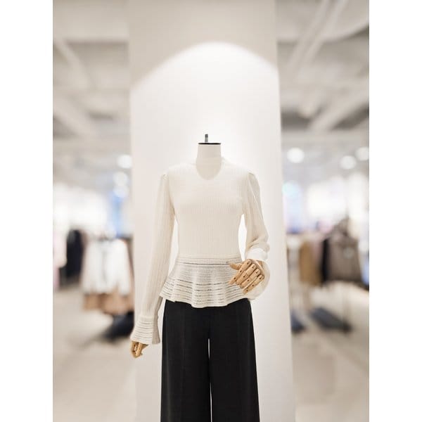 [파주점] [더아이잗컬렉션]베이직 셔링 슬리브 니트 풀오버 CS2A1PO121