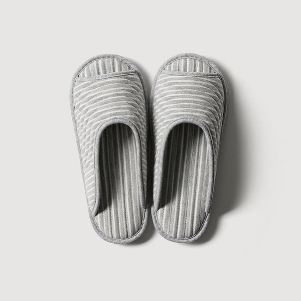 퀼팅 심플 라인 워셔블 거실화_230-245_라이트그레이 J616901001682