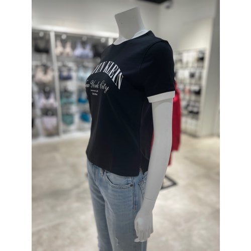 0490df09b8980d675528.jpg