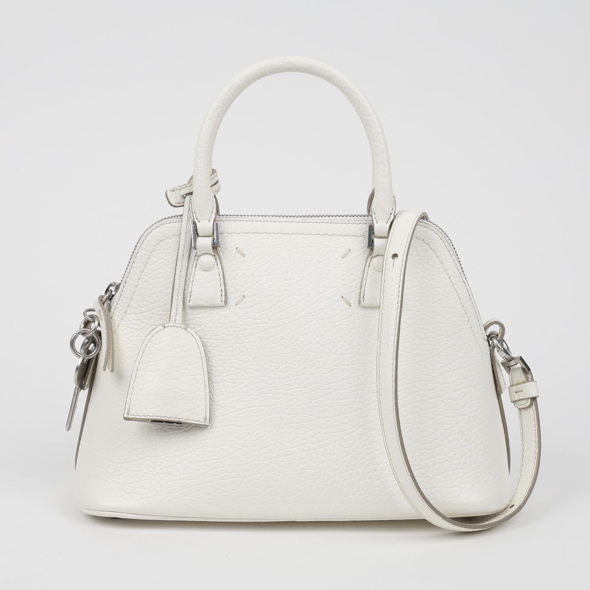 확대된 대표 https://image-cdn.trenbe.com/resale-product-photo/885416/1791449321810-99fb427e-5d2a-43bf-b944-c87e34522937.jpg