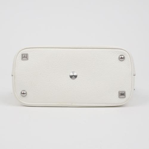 https://image-cdn.trenbe.com/resale-product-photo/885416/1791449322064-2f77dcdf-dc1a-4011-98d0-3d707b0df7d1.jpg