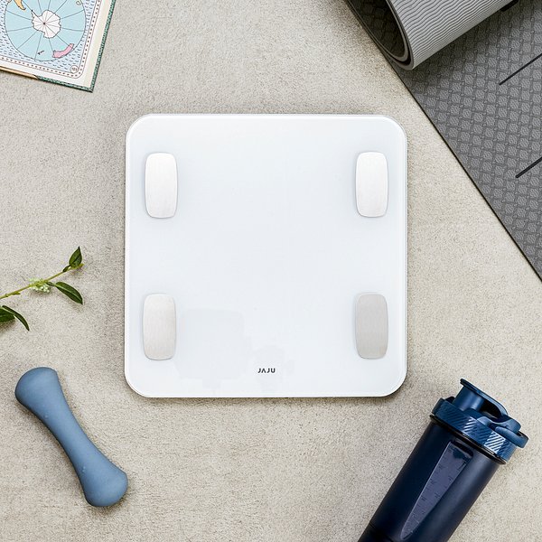 건강을 관리 하는 BMI 체중계_화이트 J50N902004200