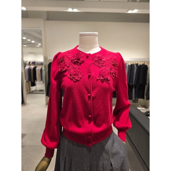 [파주점] 라운드넥 플라워 패치 가디건 JR1A1CD023