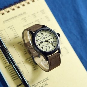 익스페디션 스카웃 40mm 필드워치 가죽밴드 남성손목시계