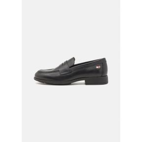 5565993 Tommy Hilfiger FLAG CLASSIC LOAFER - Slip-ons black