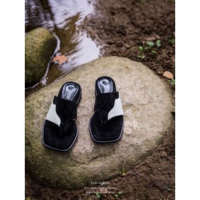 Blume flip-flops - black&white