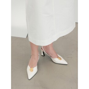 MD1065 Wave Line Point Slingback-Ivory