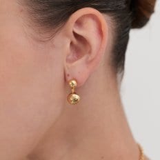 button ball earring