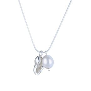 PEARL BRUSH NECKLACE