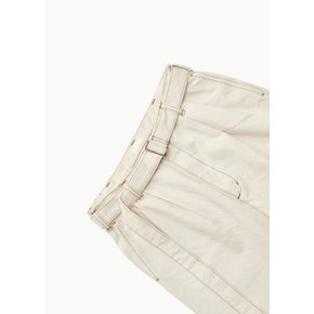 씨올 24SS DOCKERS BELTED 2 TACK PANTS IN OFF WHITE