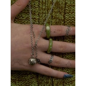 mace necklace-silver