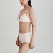 여 120수 모달 노라인 원몰드브라 J40N901039011