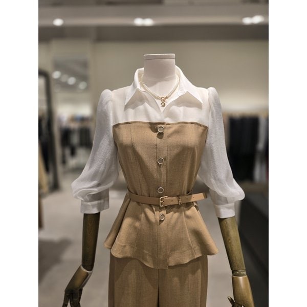 [파주점] 오픈 칼라 벨티드 배색 블라우스 JS5B0BL743