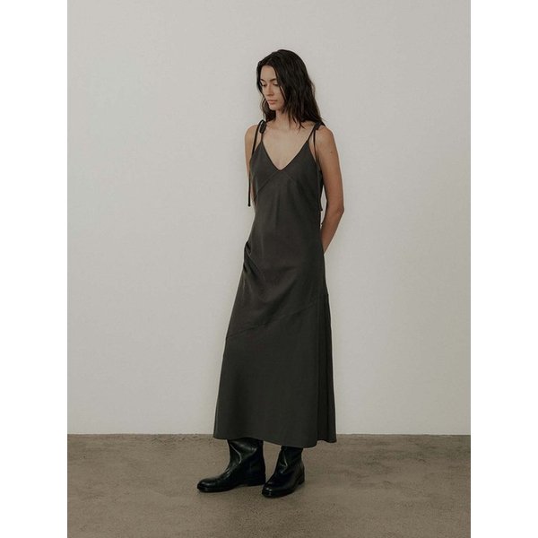 Shoulder Straps One-Piece_Charcoal