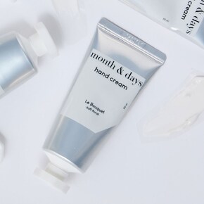 먼스앤데이즈 퍼퓸케어 핸드크림 르 부케 플로럴향 50ml