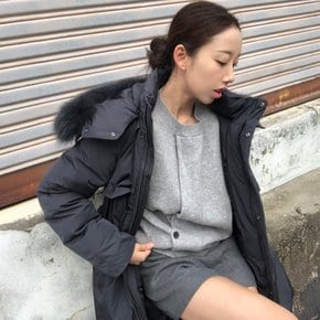[25FW] 잇미샤 루즈핏 버튼 디테일 풀오버 ITPAZPO940