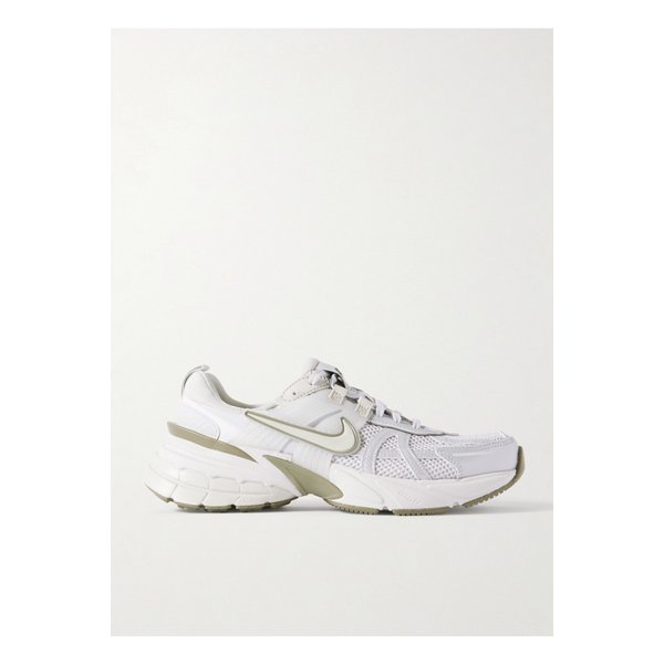 V2k 런 고무 트리밍 메시 스니커즈 화이트 1647597353264996