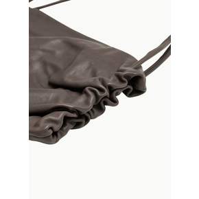 GCG 26FW No.131 Leather Gathered Crossed Bag, Dust