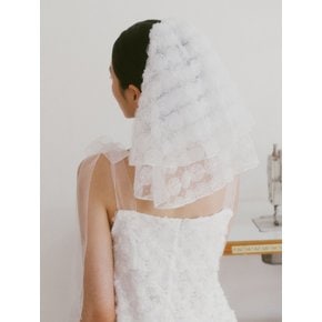 Bridal Rose Blooming Short Veil_white