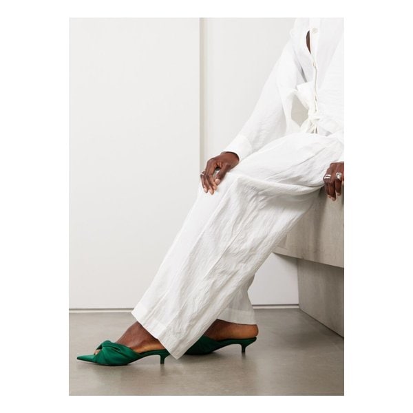 노티드 새틴 뮬 에메랄드 46376663162851786