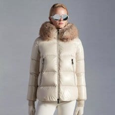 라이체 퍼 (관부가세 배송비 포함) 몽클레어 여성 숏 다운 패딩 MONCLER LAICHE FUR