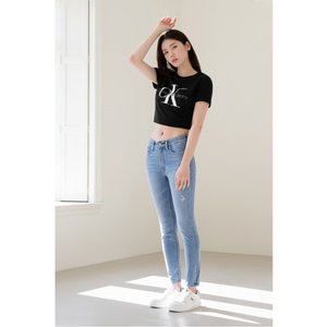 Calvin Klein Jeans 여성 하이라이즈 스키니핏 앵클 에코 쿨 데님(J223372)