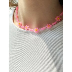 pink flower necklace