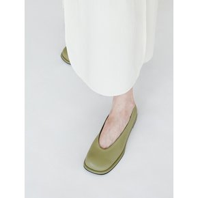 Lisa Flat Leather Sage Green