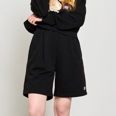 UNISEX 에센셜 코지 스웨트 하프 팬츠 [BLACK] / SBD1U52041-WOMAN