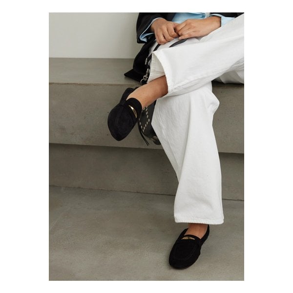 이세리 장식 스웨이드 로퍼 블랙 1647597322740198