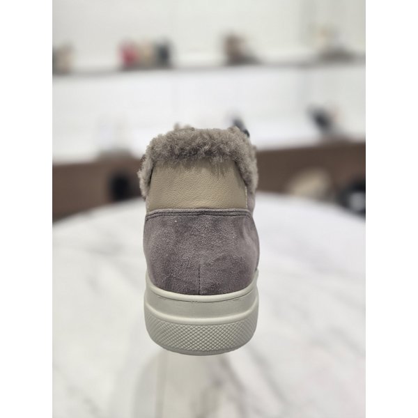 [시흥점] 여성 시어링 소재 키높이 스니커즈 (FLF515)