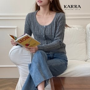 KARRA 라운드버튼트위스트가디건_A3F0183