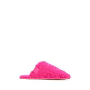 Slippers M816291X06 NEONPINK Pink