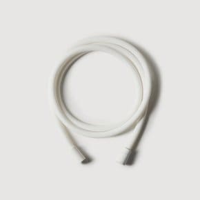 잔수 배출 실리콘 샤워호스 2M 화이트     J73N901164000