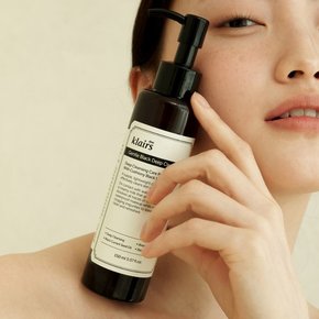 [2개SET] 클레어스 젠틀 블랙 딥 클렌징 오일 150ml