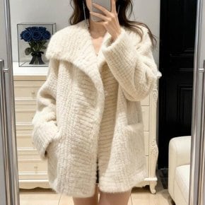 청순무드 퍼자켓 데이트룩 랜비슈뽀송자켓