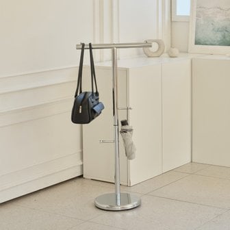  동서가구 롤리 스탠드 이동식 가방걸이 옷걸이 크롬 행거 DF927268