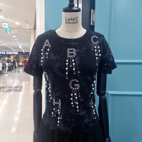슬림핏알파벳비즈티셔츠
