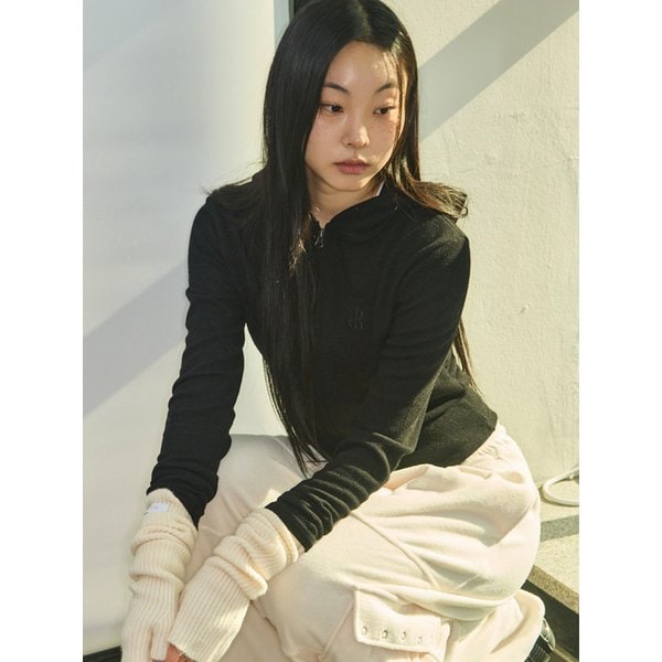 R LOGO SLIM ZIP UP HOODIE [BLACK]