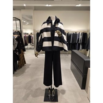 지고트 [파주점] 울 블렌드 카라 케이프 자켓 JPAA0JK303