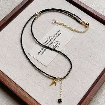  [옷자락] 여자 블랙 스피넬 인조수정 레이어드 목걸이